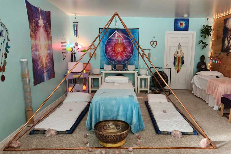 group-pyramid-sound-feat Pyramid sound.